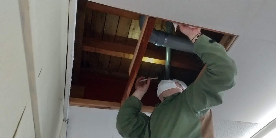 上の階から水漏れしたときの対処法!賠償の範囲や火災保険の適用も 上の階から水漏れしたときの対処法!賠償の範囲や火災保険の適用も